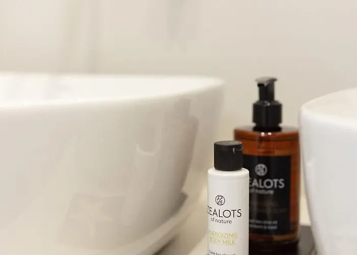 Отель Kalea Поллония