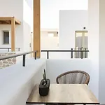 Kalea Hotel