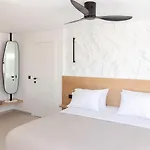 Kalea Hotel 4*