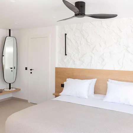 Kalea Hotel 4*