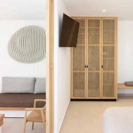 Отель Kalea Поллония